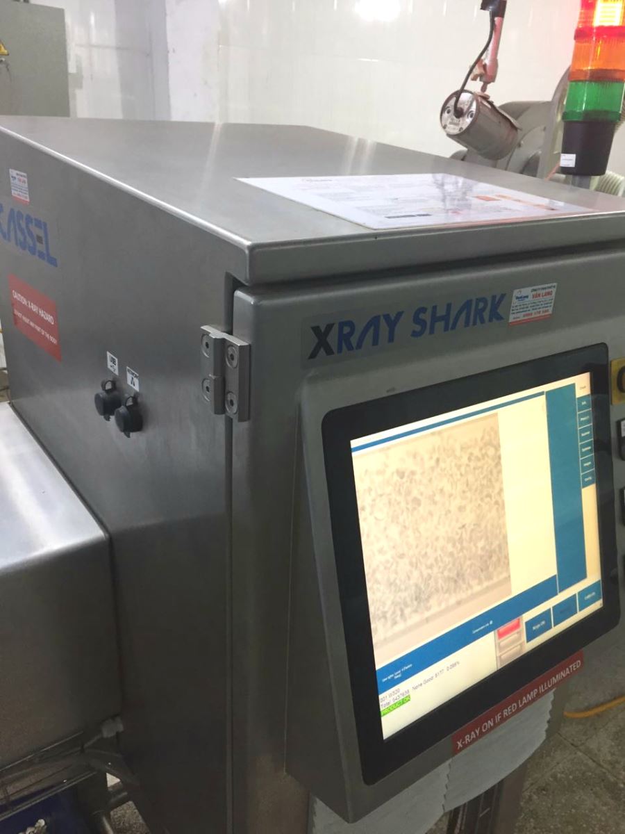 Máy dò tạp chất